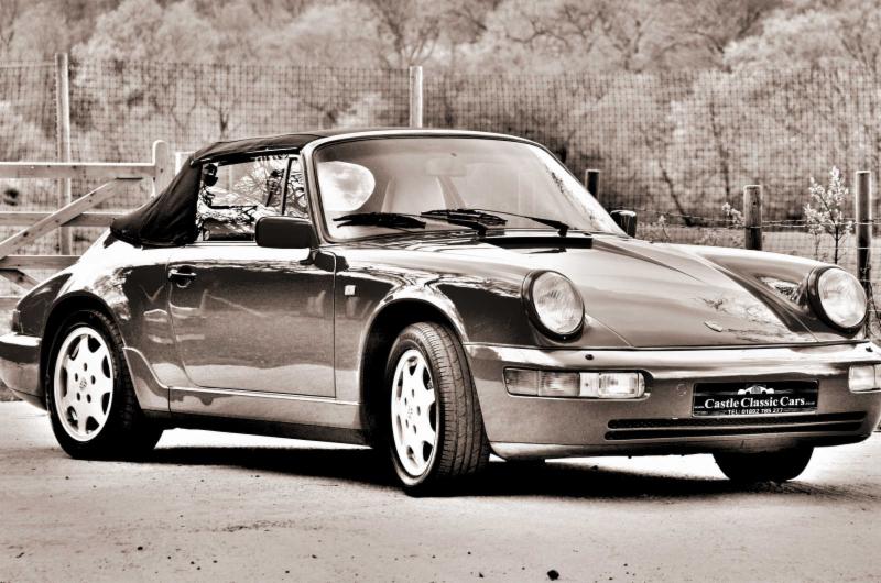 Porsche 964 Carrera 4 Cabriolet