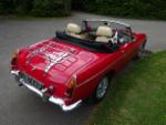 RED MGB Roadster - pull handle