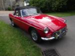 RED MGB Roadster - pull handle