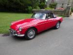 RED MGB Roadster - pull handle