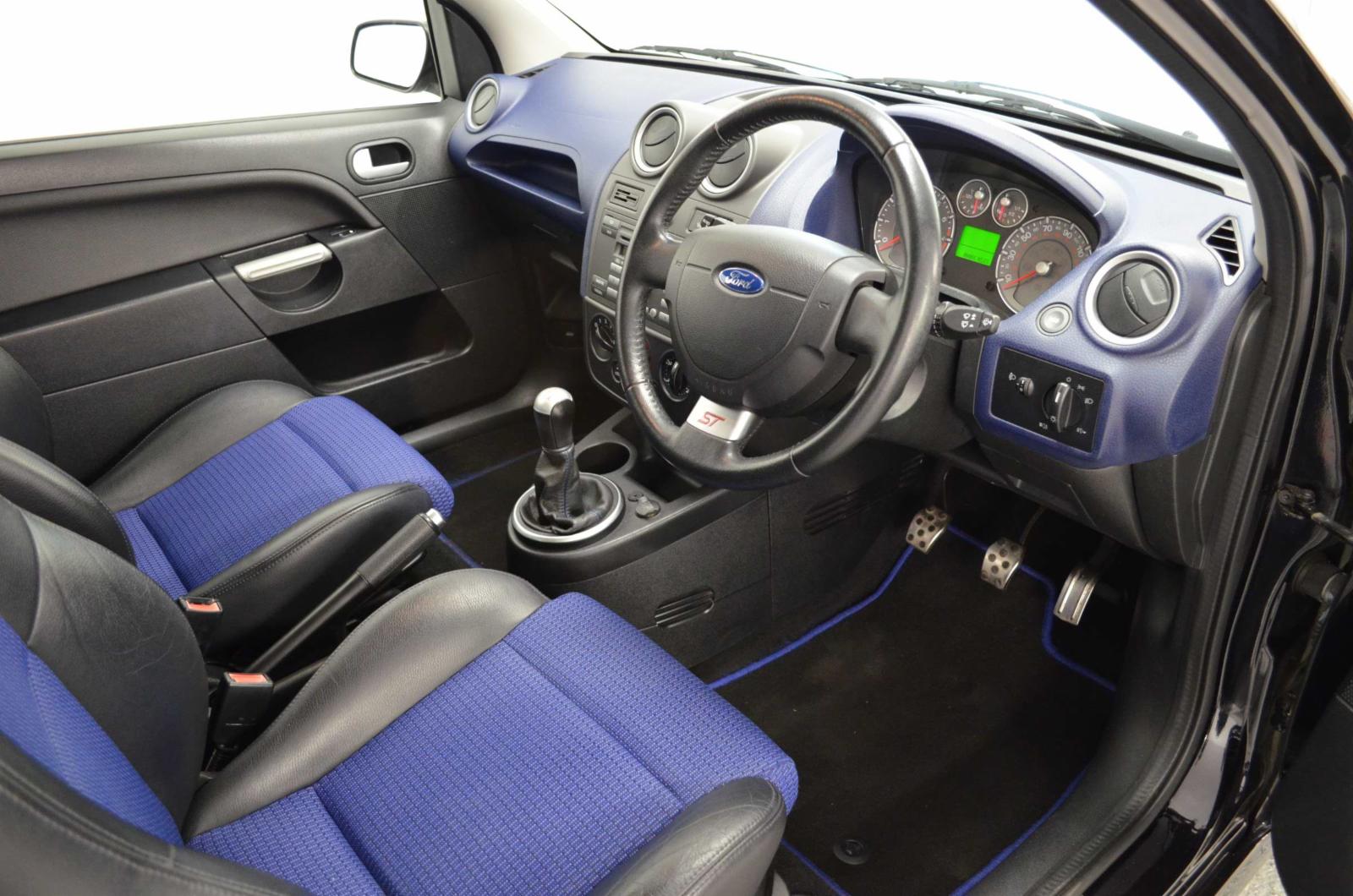 Ford Fiesta / Classic (2002 - 2008), Ford Fiesta / Classic (2002 - 200